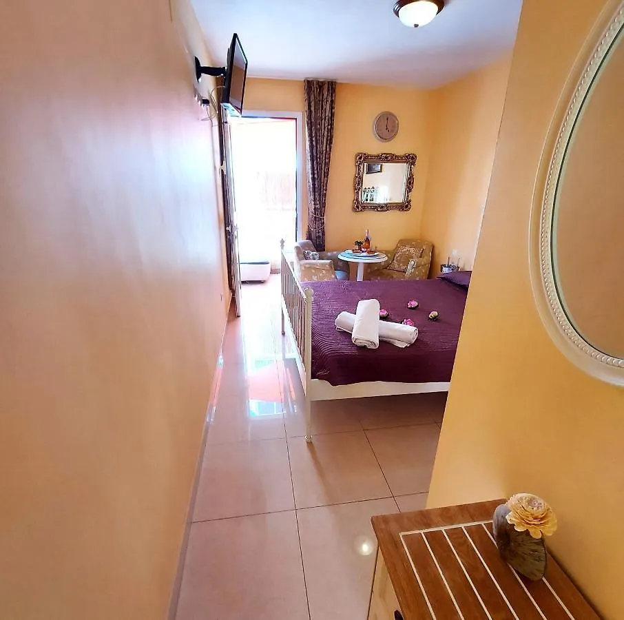 Small Apartment, Adeje House Wifi Free Costa Adeje  Spain