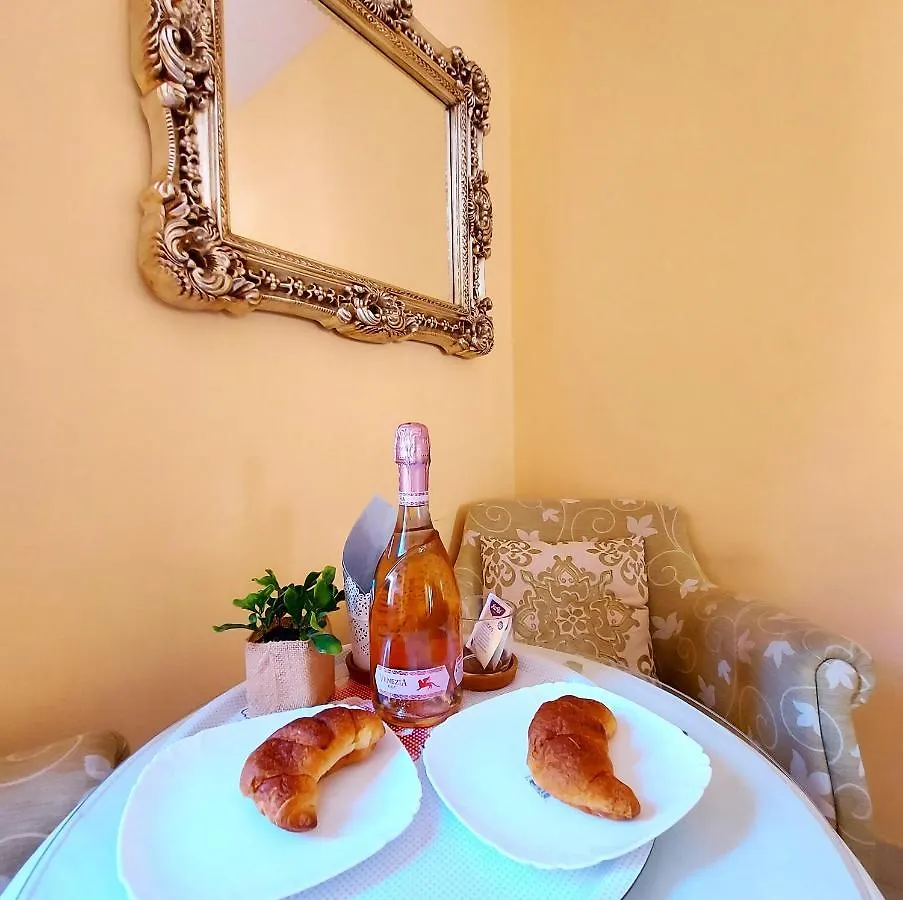 Small Apartment, Adeje House Wifi Free Costa Adeje